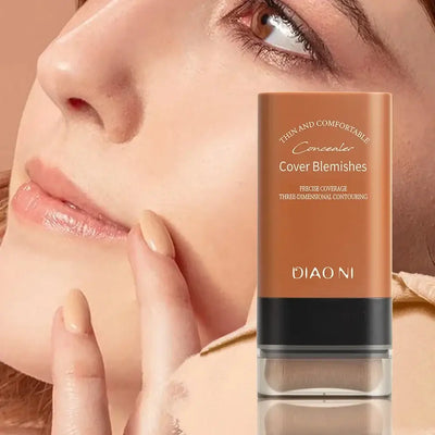 DIAO NI Concealer for cover blemishes with an image of a model showcasing its application on skin.