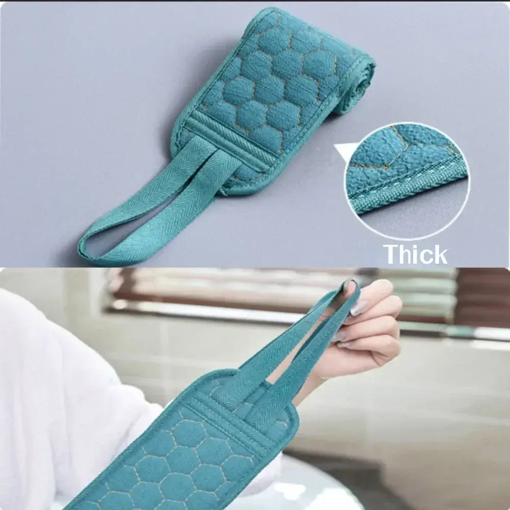 3-in-1 bath set with back scrubber, sponge & brush. Exfoliate, cleanse & massage skin for a refreshing spa-like shower.