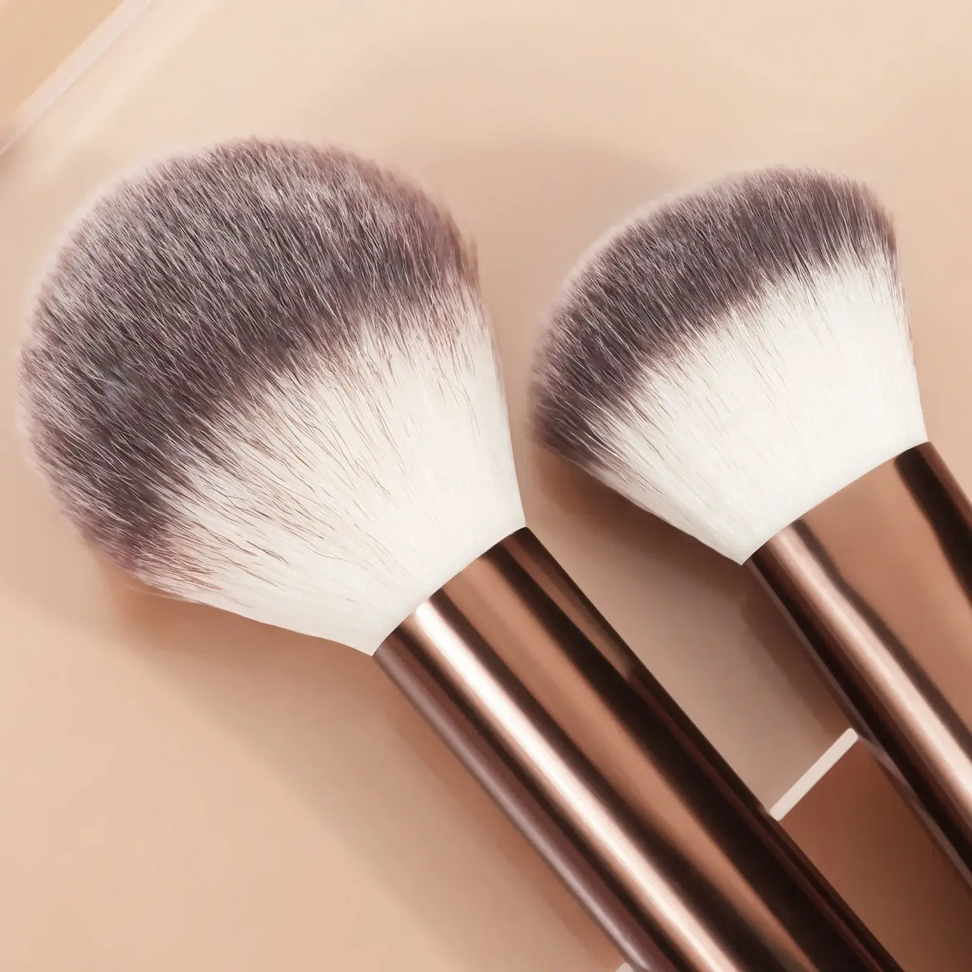 Professional 13pcs makeup brush set with kabuki, foundation, blush & eyeshadow brushes. Achieve flawless blending with Frost Glow Cosmetics.