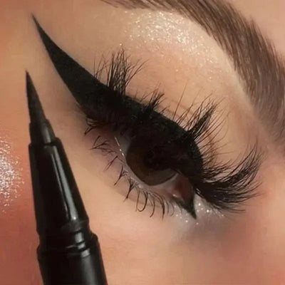 Frost Glow Cosmetics quick-dry eyeliner pen. Waterproof, anti-smudge, long-lasting matte eye liner for smooth, precise makeup looks.