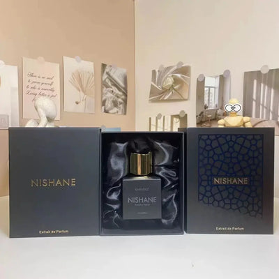 Luxury long-lasting floral, citrus & woody fragrance. A timeless unisex perfume that inspires elegance & confidence.