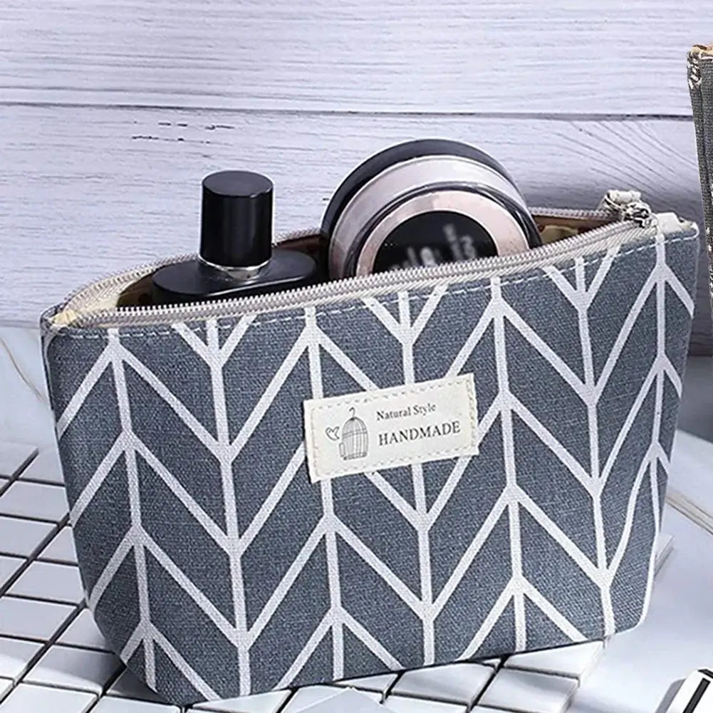 Stylish 3pcs cosmetic pouch set for girls. Portable, printed, and perfect for organizing makeup & accessories. Shop Frost Glow Cosmetics today!